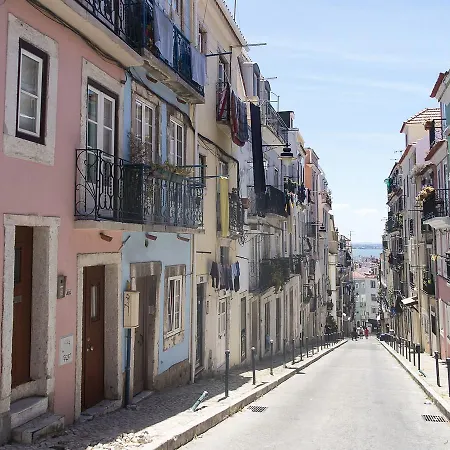 Appartement Amalia's Charming & Bright Duplex Apt In Rossio Lisboa
